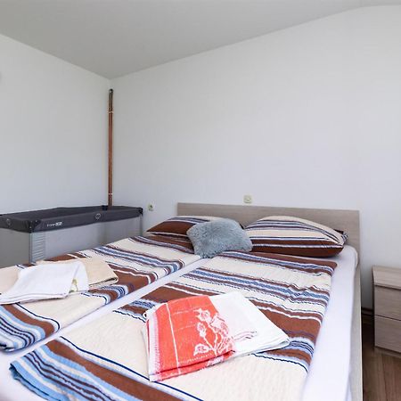 Apartments Boza Lopar Luaran gambar