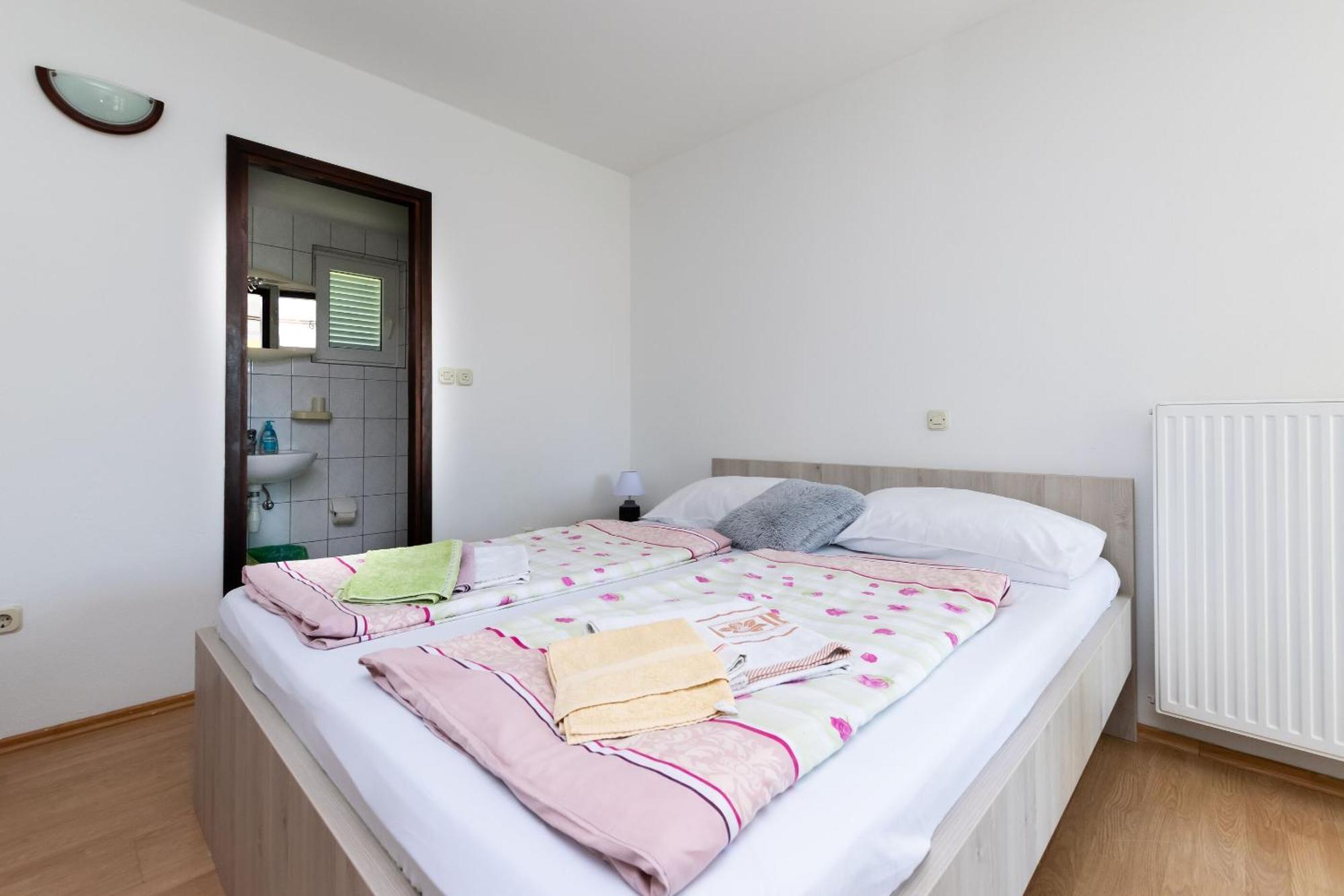 Apartments Boza Lopar Luaran gambar