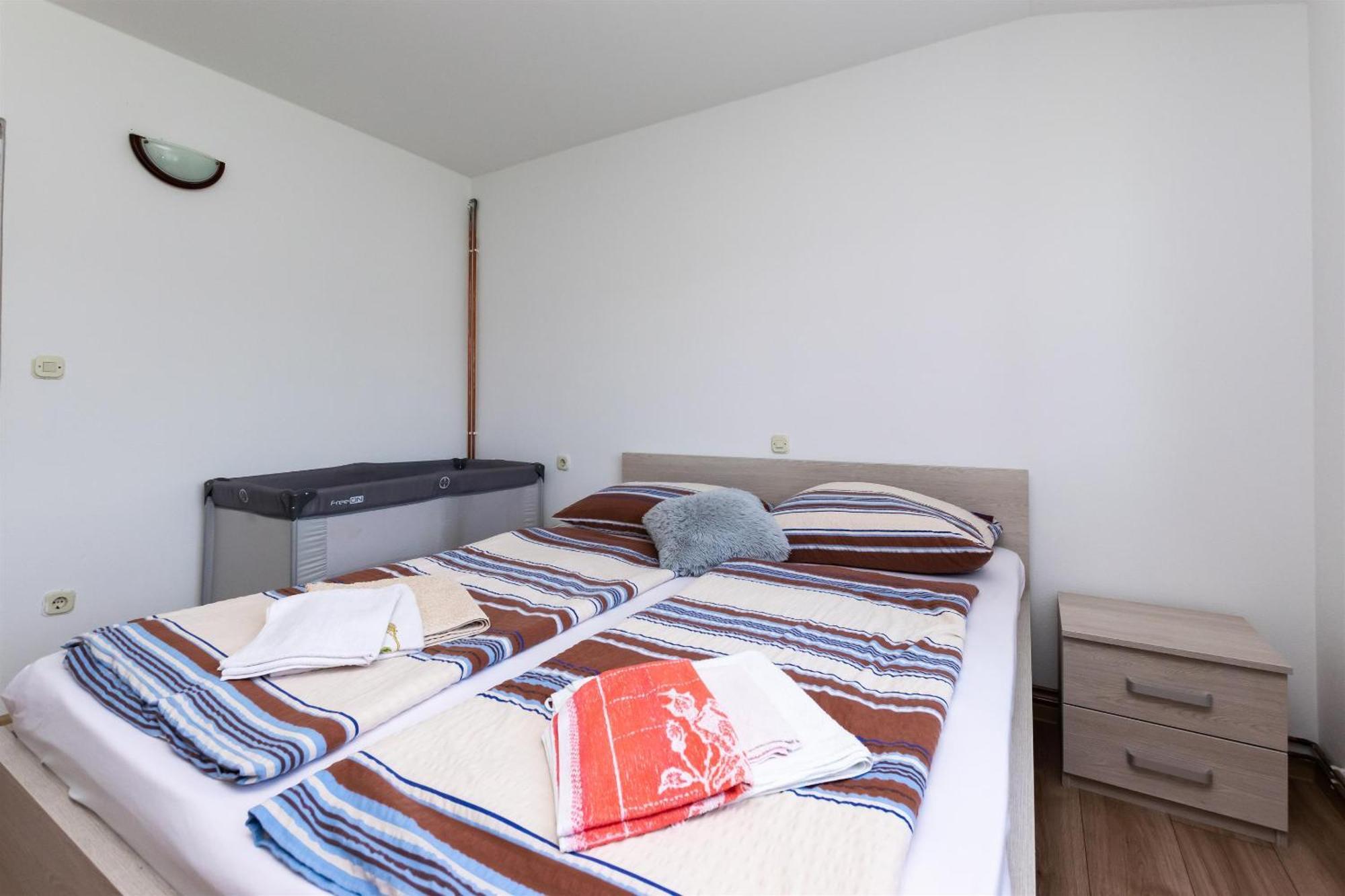 Apartments Boza Lopar Luaran gambar